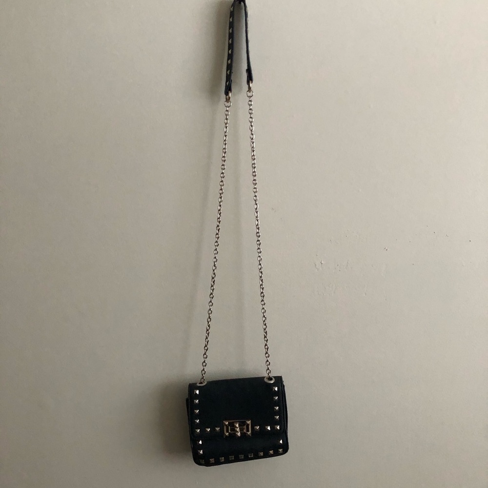 Black Purse